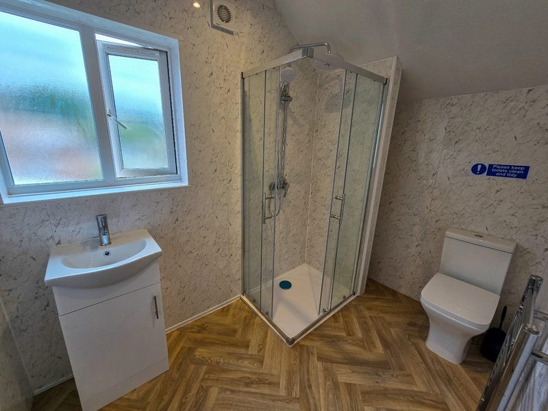 Sherwin Grove, 5-Bed Ensuite Student Home NG7 2EZ - Thumbnail 15